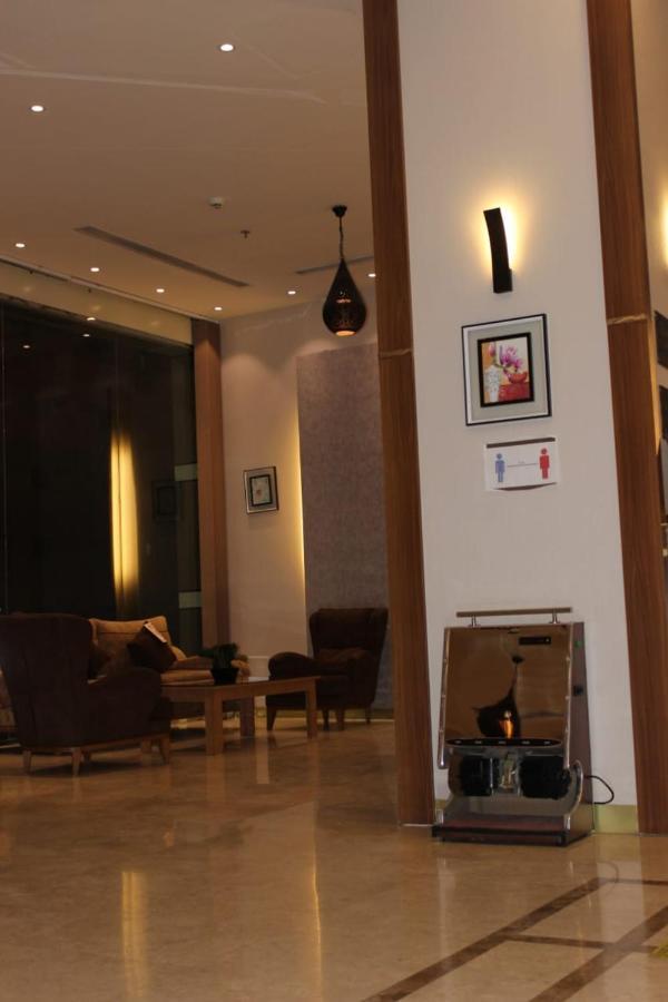 الفخامة الماسية للوحدات السكنية المفروشة Aparthotel Sidi Hamzah Exterior photo